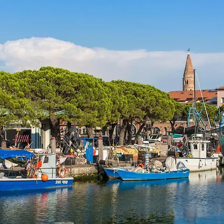 Maestrale Canova Apartment Caorle