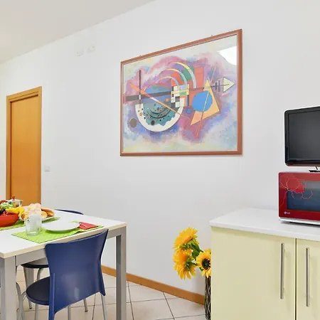 Maestrale Canova Apartment
